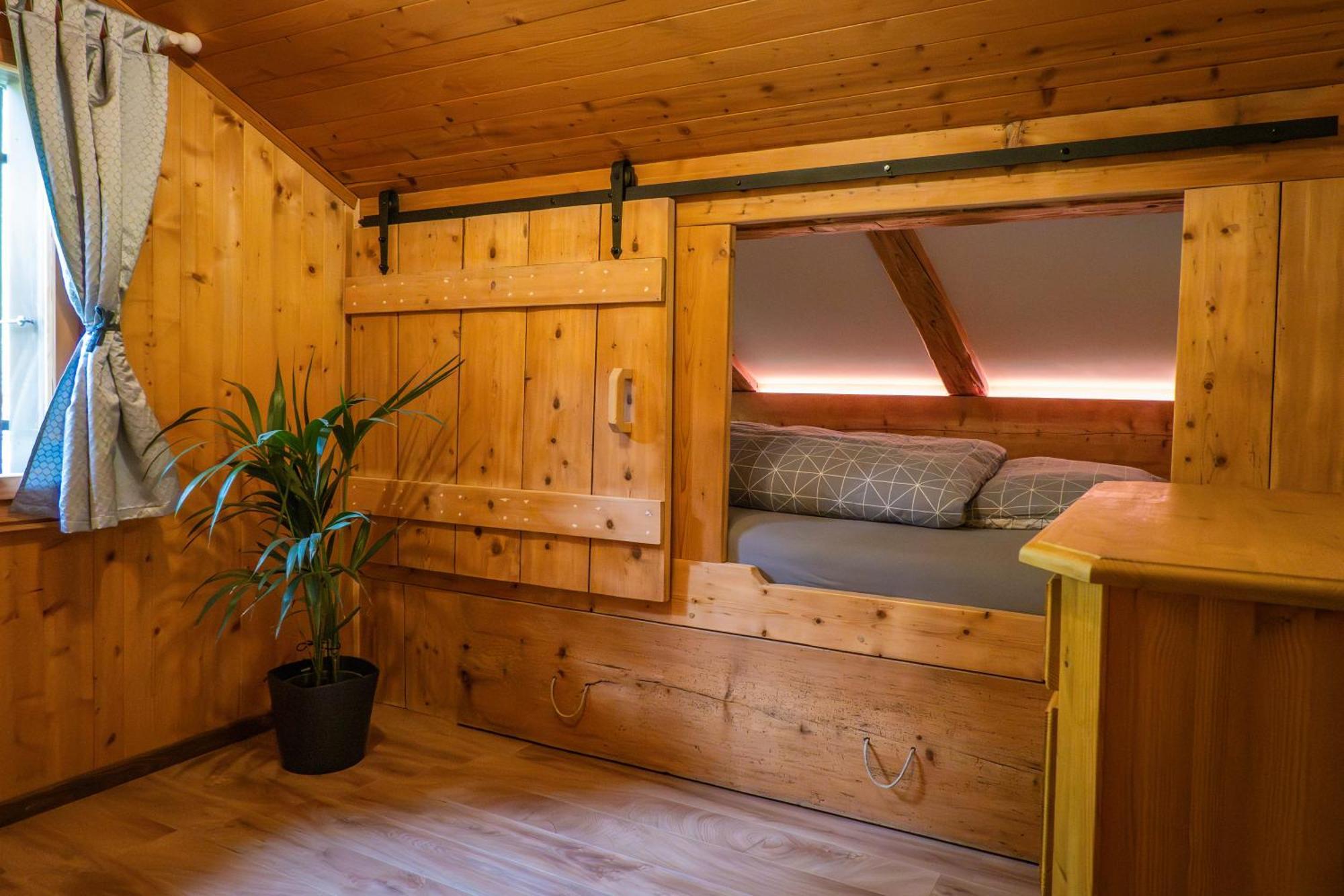 Chalet Elza Apartment Lauterbrunnen Luaran gambar